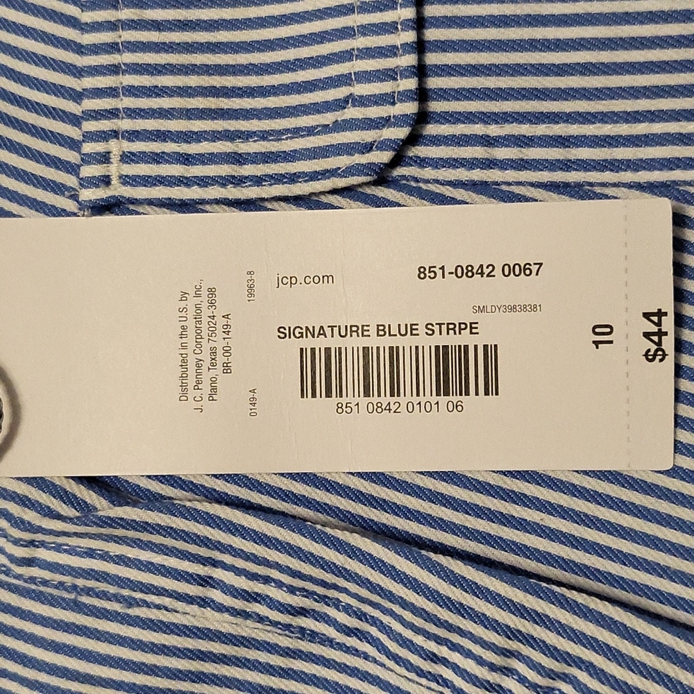 Liz Claiborne Seersucker  wide leg cuffed Crop